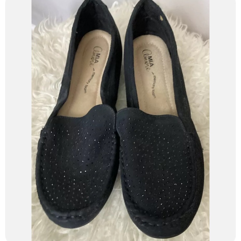 7-3 Mia amore black loafer studs 11 memory foam comfort flats